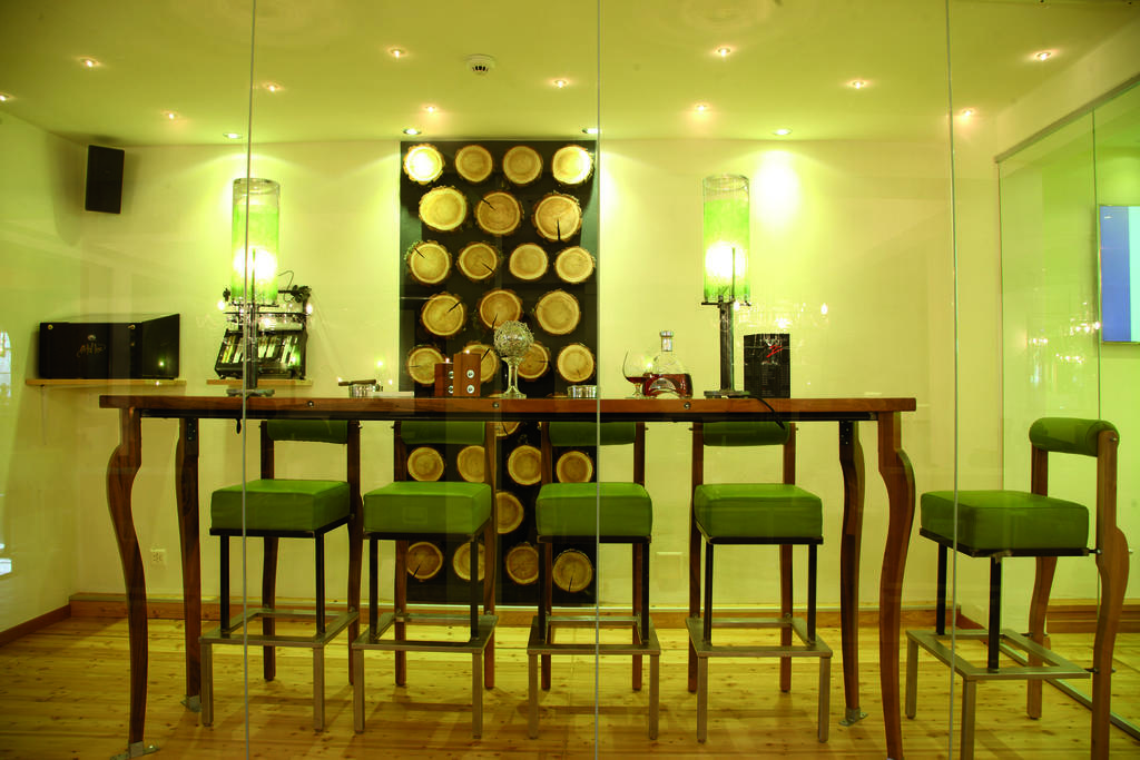 Wellness Spa Pirmin Zurbriggen Saas-Almagell Bagian luar foto